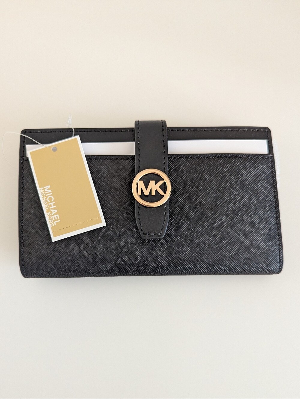 NEW✨Michael Kors Greenwich Black Saffiano Leather Logo Tab Wallet